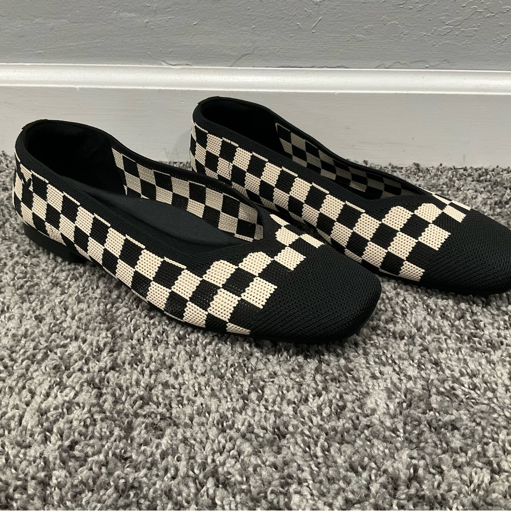 Vivaia Knit Flats, Checkerboard, sz 39.5/9